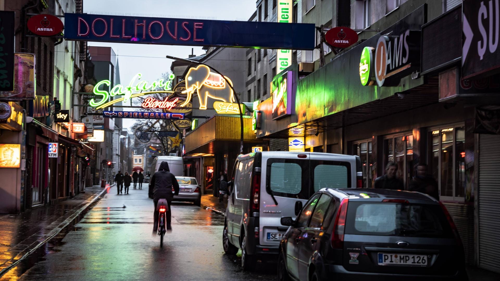 Reeperbahn: Die Straße ist berühmt für seine Nachtclubs und Bars.