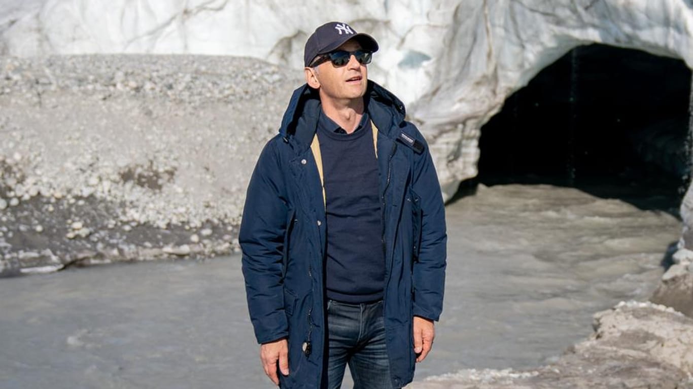 Heiko Maas in der kanadischen Arktis: Der Außenminister besichtigte einen Gletscher bei Pond Inlet.
