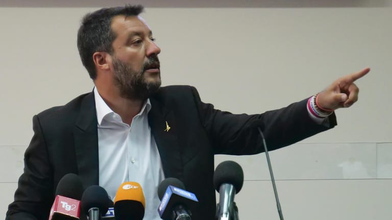 Italiens Innenminister Matteo Salvini: Eine Karikatur des Politikers sorgt für Streit und Drohungen.