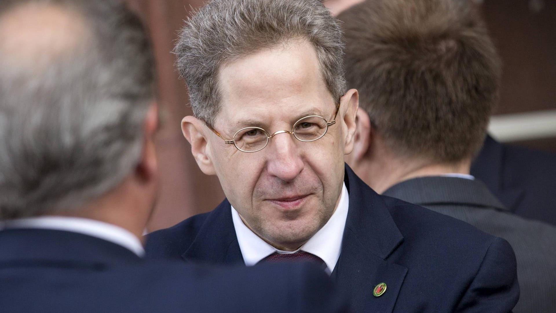 Der ehemalige Verfassungsschutz-Chef Hans-Georg Maaßen: Die CDU-Chefin spricht ihm die Eignung für seinen ehemaligen Posten ab – und macht ihm heftige Vorwürfe.