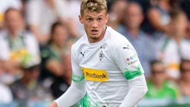 Michaël Cuisance wechselt von Borussia Mönchengladbach zum FC Bayern München. Michaël Cuisance wechselt von Borussia Mönchengladbach zum FC Bayern München.