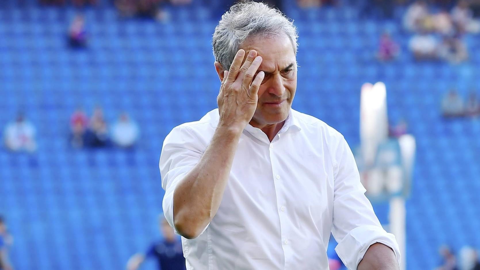 Basels Trainer Marcel Koller muss nach seinem Fahrradunfall eine Pause einlegen. Basels Trainer Marcel Koller muss nach seinem Fahrradunfall eine Pause einlegen.