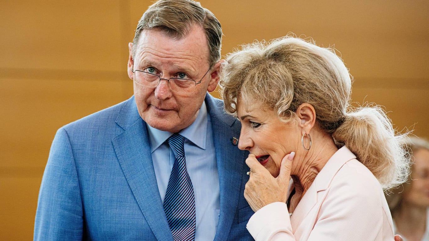Thüringens Ministerpräsident Ramelow und die Landesministerin für Infrastruktur, Birgit Keller: "Unsere Politik hat nichts mit Ostalgie zu tun."