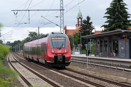 Im Regionalverkehr hat die Deutsche Bahn einen Marktanteil von zwei Dritteln - die restlichen Strecken fahren Konkurrenten.