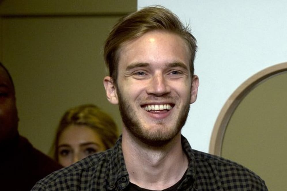 PewDiePie, YouTube-Star aus Schweden, hat geheiratet.