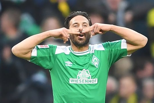 Von der DFL ausgezeichnet: Werder-Legende Claudio Pizarro.