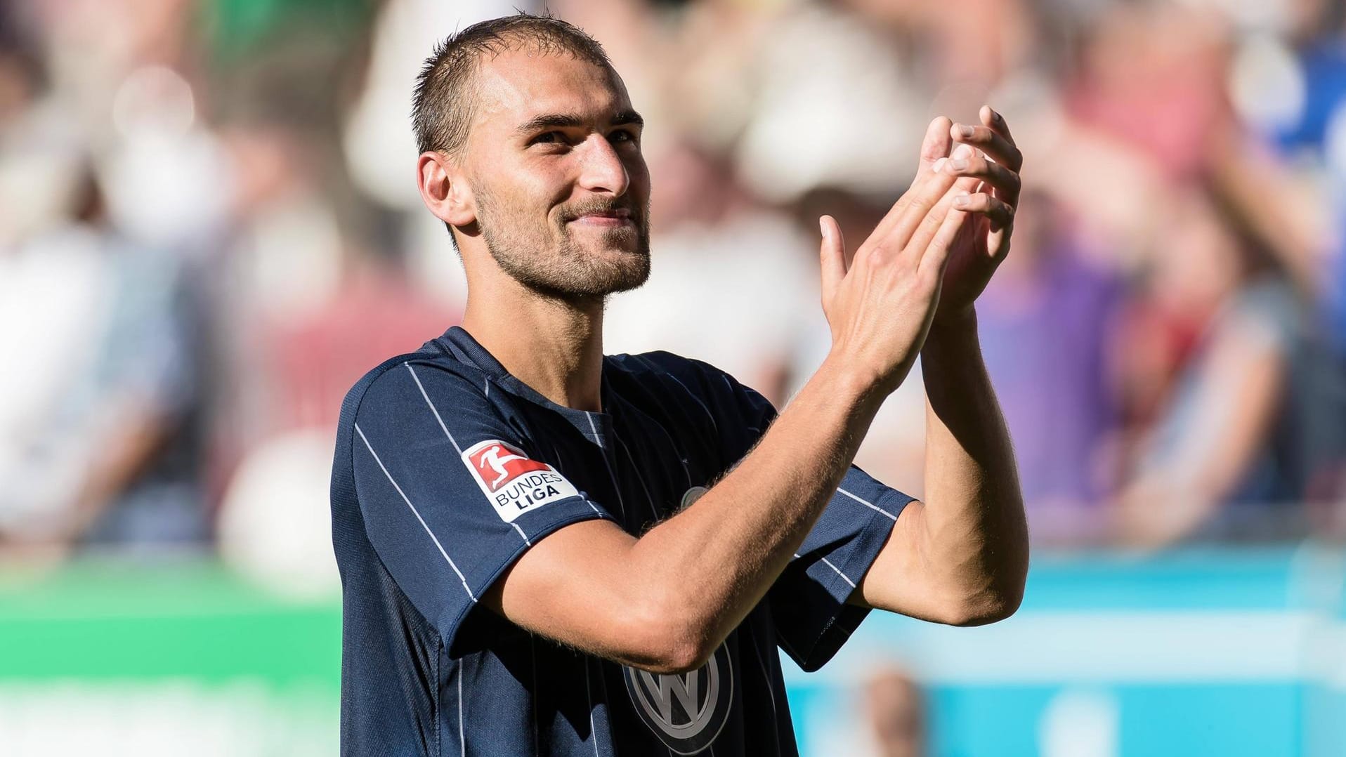 Bas Dost 2016 im Trikot des VfL Wolfsburg.