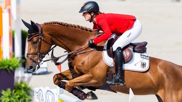 Legte in Rotterdam einen starken Start hin: Simone Blum.