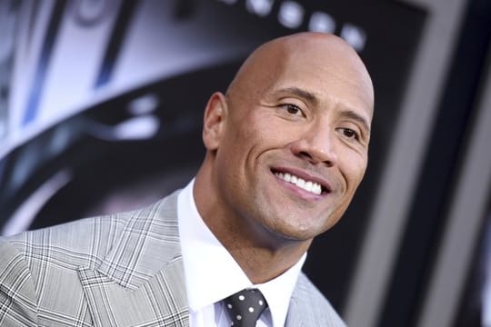 Dwayne Johnson führt die "Forbes"-Liste der bestbezahlten Schauspieler an.