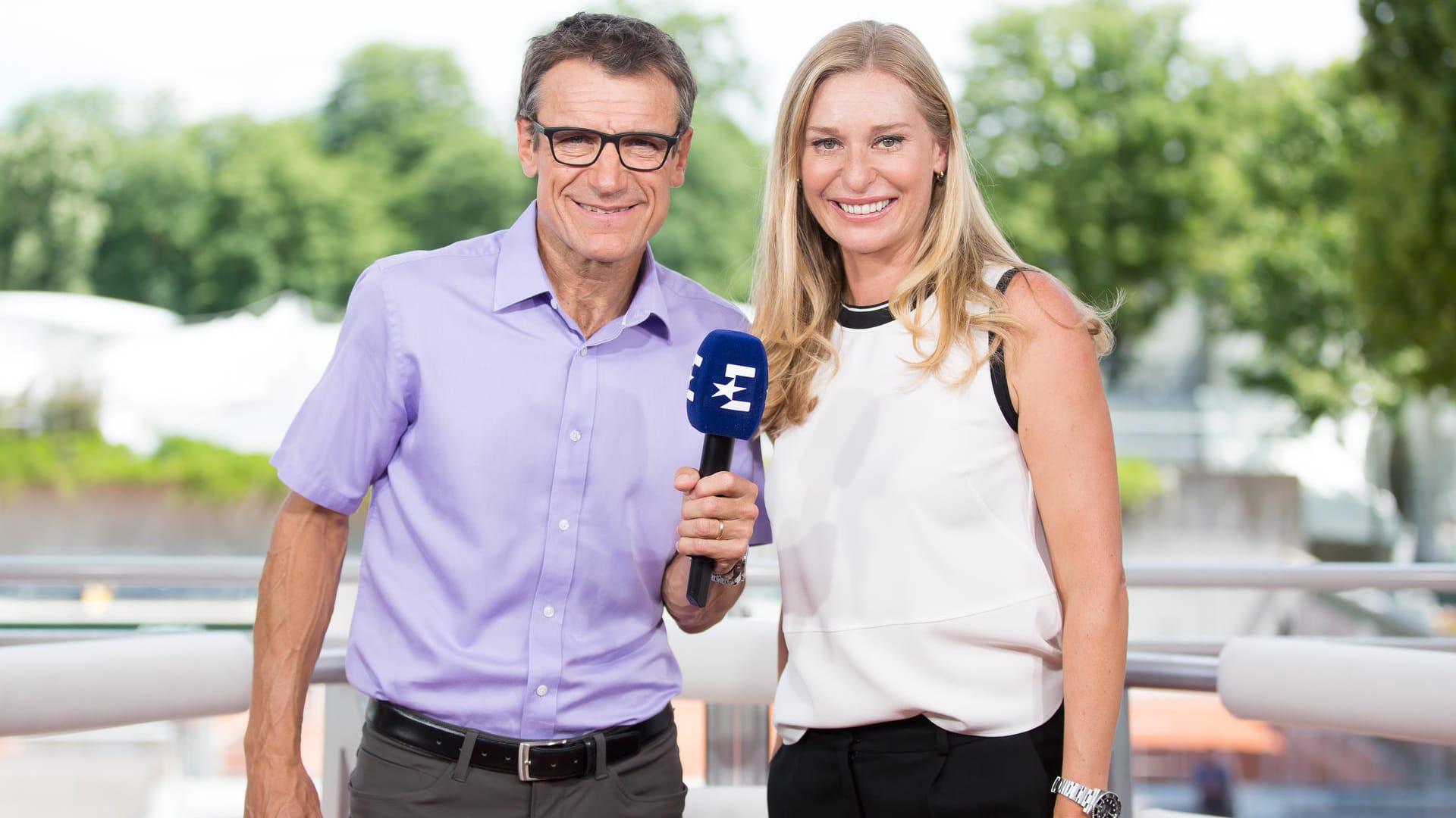 Mats Wilander (l.) und Barbara Schett sind für "Game, Schett und Mats" auch bei den US-Open für Eurosport im Einsatz.