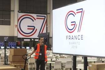 Der G7-Gipfel findet nun doch mit 30 Vertretern unabhängiger Organisationen (NGO) statt.