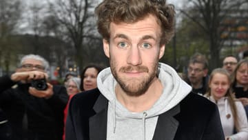 Luke Mockridge Nackt Auf Abrissbirne Stadt Bonn War In Dreh Eingeweiht