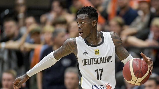 Dennis Schröder ist der Star der deutschen Basketballer.