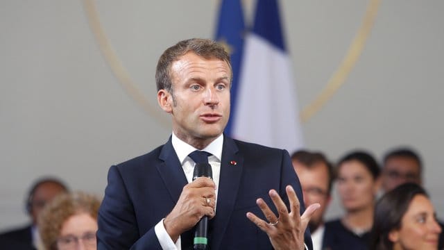 Der französiche Präsident Emmanuel Macron lädt zum G7-Gipfel nach Biarritz.