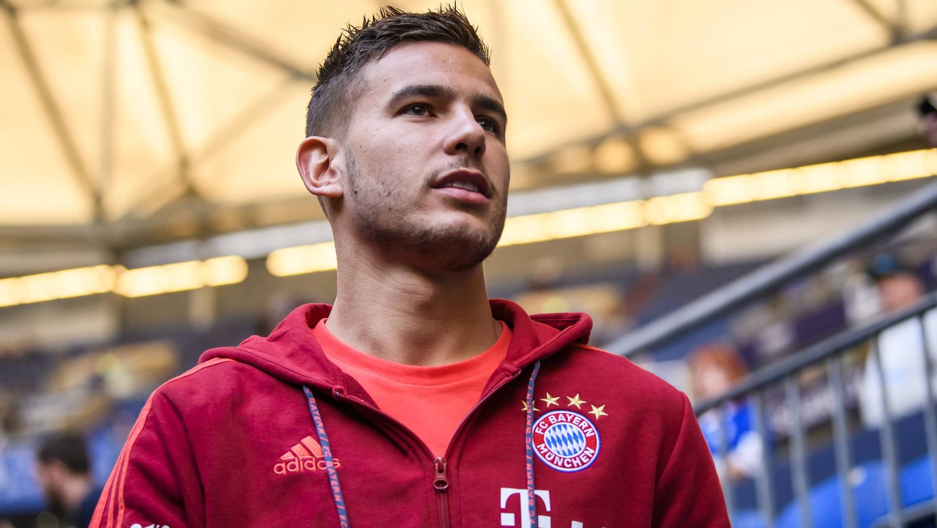 Bayern-Neuzugang: Lucas Hernandez steht erstmals in der Startelf der Münchner.