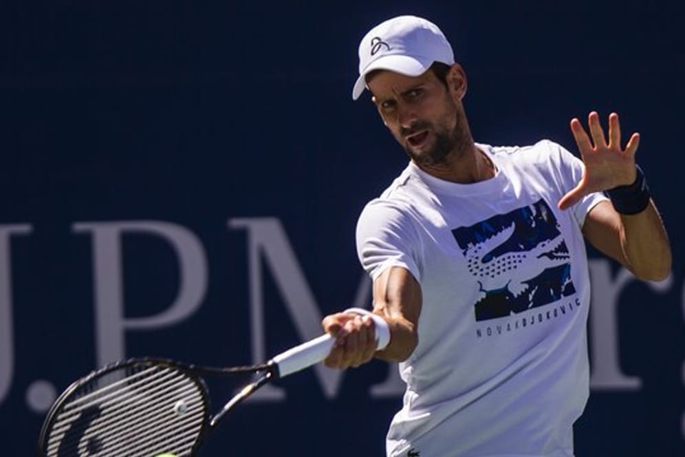 Vier Grand-Slam-Titel fehlen Novak Djokovic, um mit Roger Federer gleichzuziehen.