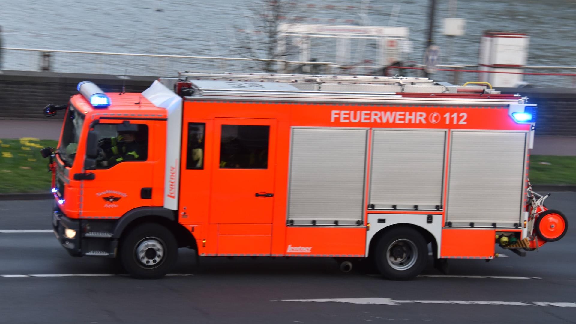 Feuerwehr im Einsatz Feuerwehr im Einsatz