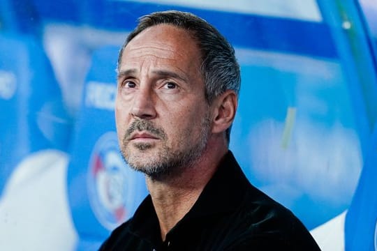 Ist mit seinem Team gegen Straßburg gefordert: Eintracht-Coach Adi Hütter.