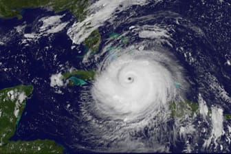 Hurrikan Irma steuert auf Florida zu (Archivbild): Experten reagierten irritiert auf den Vorstoß des US-Präsidenten.