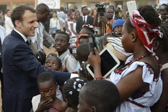 Emmanuel Macron, Präsident von Frankreich, in Burkina Fasos Hauptstadt.