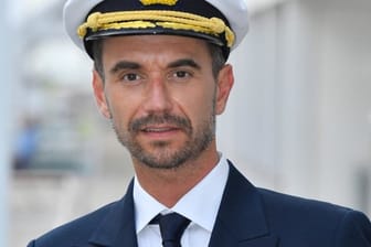 "Das Traumschiff": Florian Silbereisen in seiner Rolle als Kapitän Max Parger.