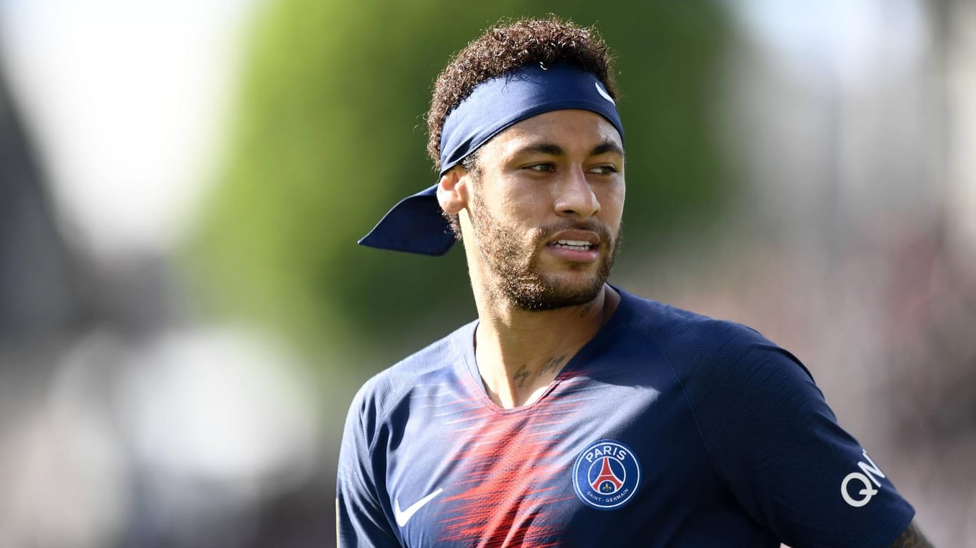 Neymar: Der Superstar hat Fans und Verantwortliche bei Paris Saint-Germain gegen sich aufgebracht.