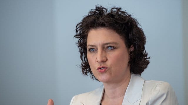 "Kinder und Jugendliche sollten unabhängig von ihrer Beeinträchtigung Unterstützung aus einer Hand erhalten", sagt Niedersachsens Sozialministerin Carola Reimann.