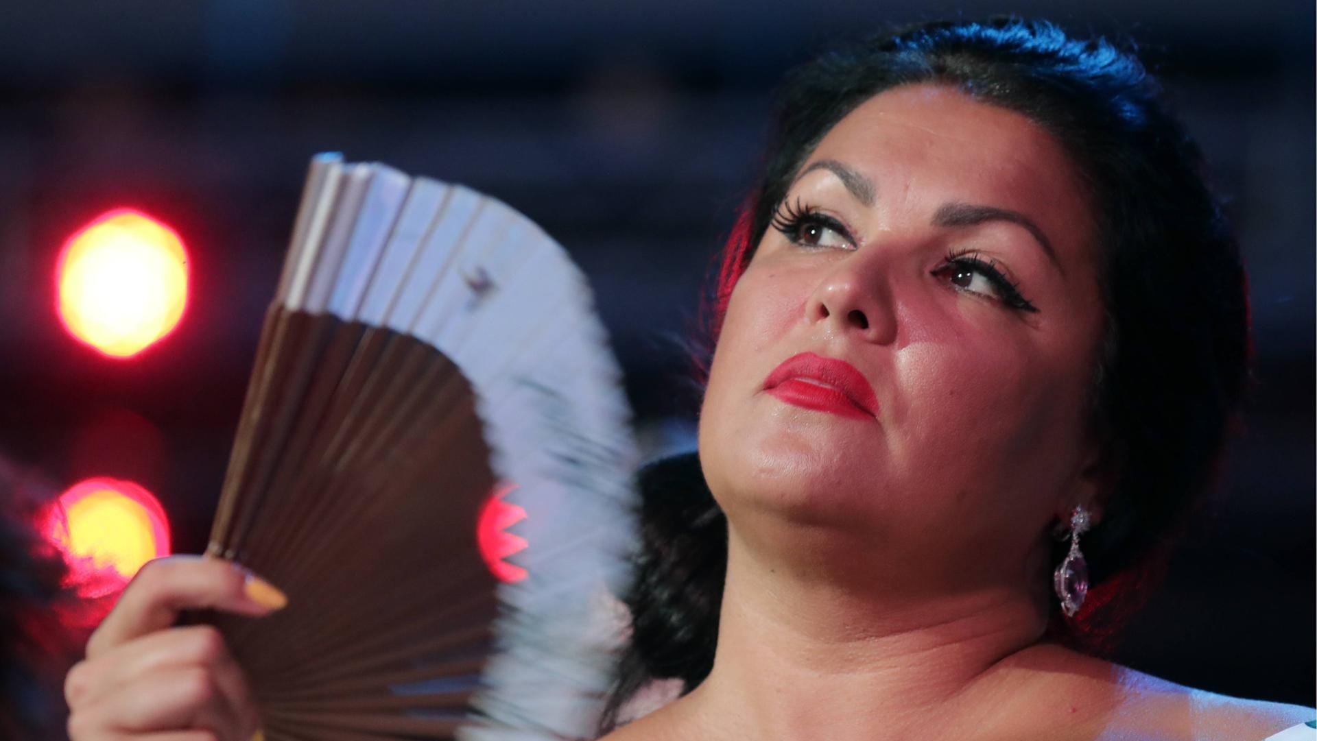 Anna Netrebko in Sotschi: Am Sonntag ging die Opernsängerin auf ein Konzert.