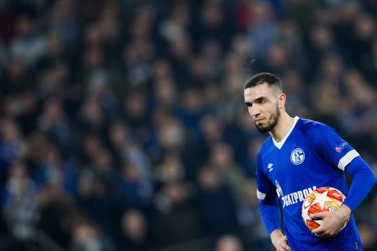 Werder Bremen würde den beim FC Schalke 04 ausgemusterten Nabil Bentaleb gern verpflichten.