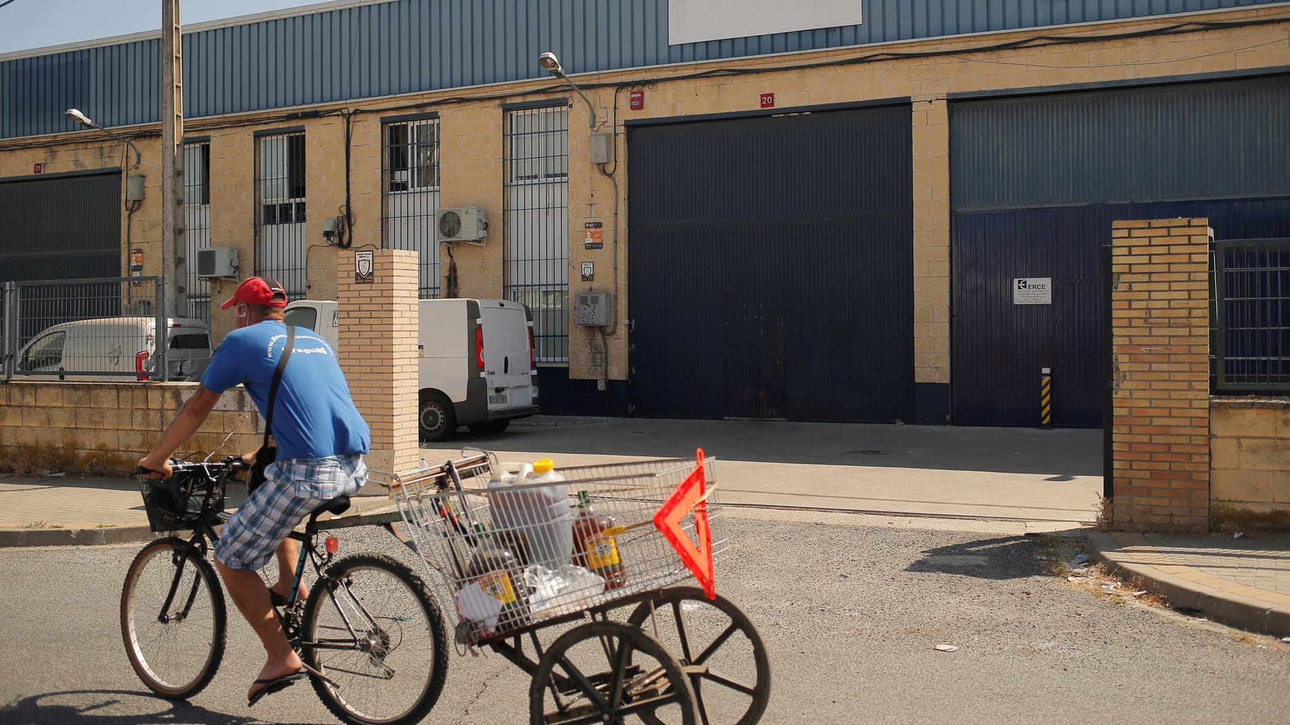 Die betroffene Fabrik: Aufgrund des dort produzierten Fleisches sind Menschen gestorben und erkrankt. Die betroffene Fabrik: Aufgrund des dort produzierten Fleisches sind Menschen gestorben und erkrankt.