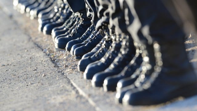 Auf neue Stiefel müssen Bundeswehrsoldaten wohl noch etwas warten.