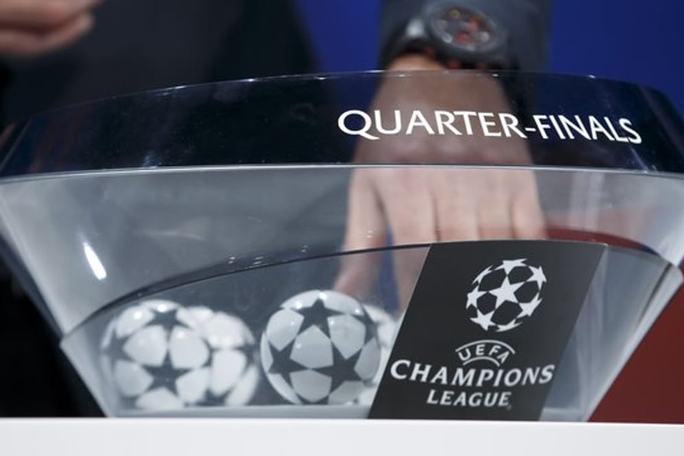 32 Loskugeln gibt es bei der Champions-League-Auslosung zu ziehen.