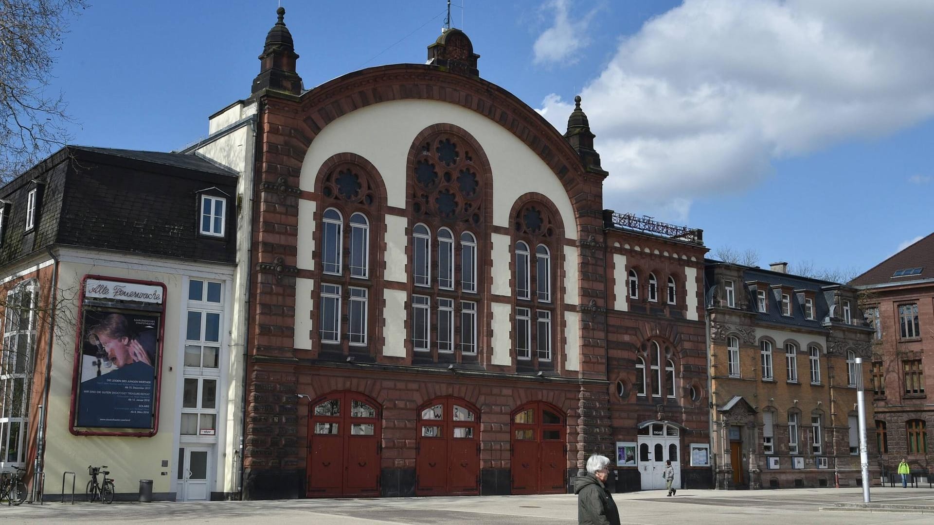 Das Theater Alte Feuerwache in Saarbrücken: Hier werden Aktivisten der Fridays for Future Bewegung im Stück "Hoffnung" einen Sprechchor stellen.