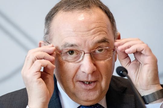 Norbert Walter-Borjans (SPD), Ex-Finanzminister von Nordrhein-Westfalen, will gemeinsam mit Saskia Esken für den SPD-Vorsitz.