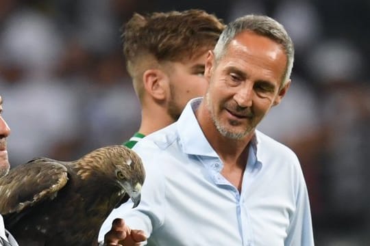 Eintracht-Trainer Adi Hütter warnt vor dem Spiel gegen Straßburg: "Wir brauchen eine sehr intelligente Spielweise und eine sehr gute Defensive.