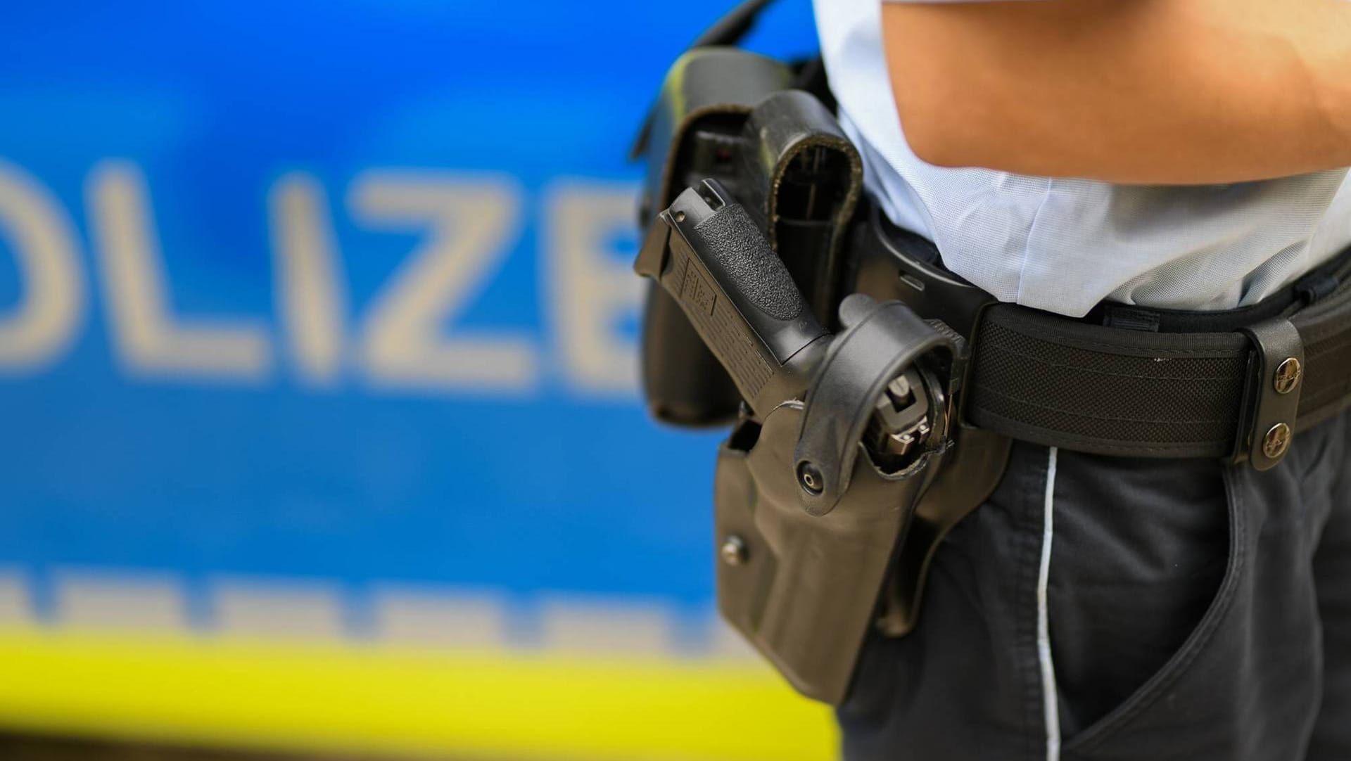 Waffengurt eines Polizisten Waffengurt eines Polizisten
