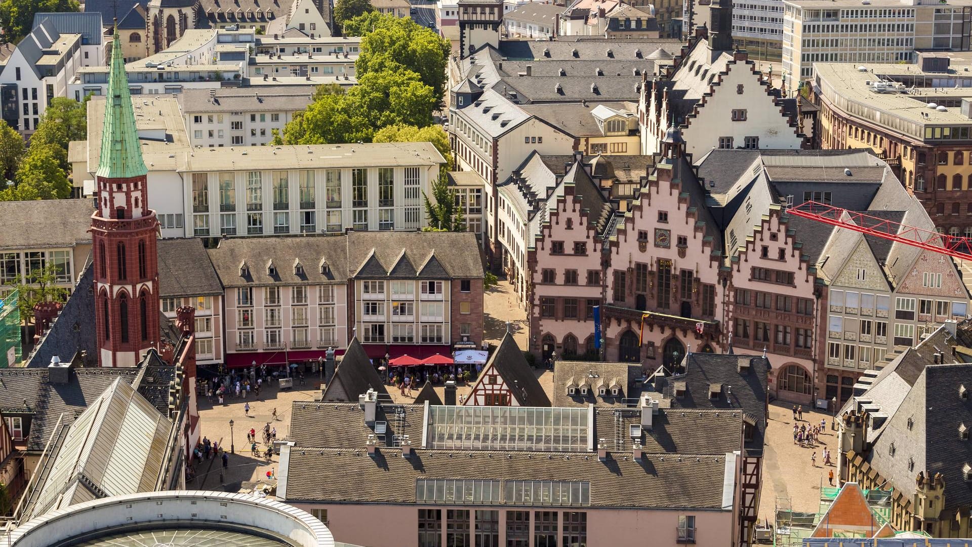 Die Alte Nikolaikirche in Frankfurt am Main: Sie liegt sehr zentral auf dem Römerberg.