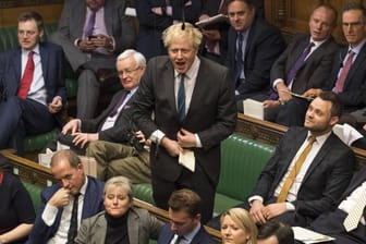 Brexit-Debatte im britischen Parlament: Monatelang ist dort keine Einigung zustande gekommen. Jetzt macht Premier Boris Johnson kurzen Prozess.