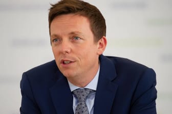 Tobias Hans: Der Ministerpräsident des Saarlands kritisiert seine Partei scharf.
