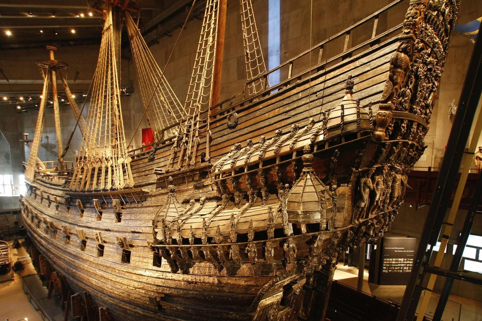 Stockhom: Im Museum bewundern heute zahlreiche Besucher die "Vasa".