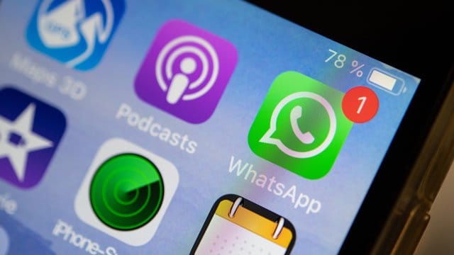Auch Nachrichten in Chatdiensten wie WhatsApp, iMessage und Telegram konnten mitgelesen werden, erklärte ein Google-Forscher. Auch Nachrichten in Chatdiensten wie WhatsApp, iMessage und Telegram konnten mitgelesen werden, erklärte ein Google-Forscher.