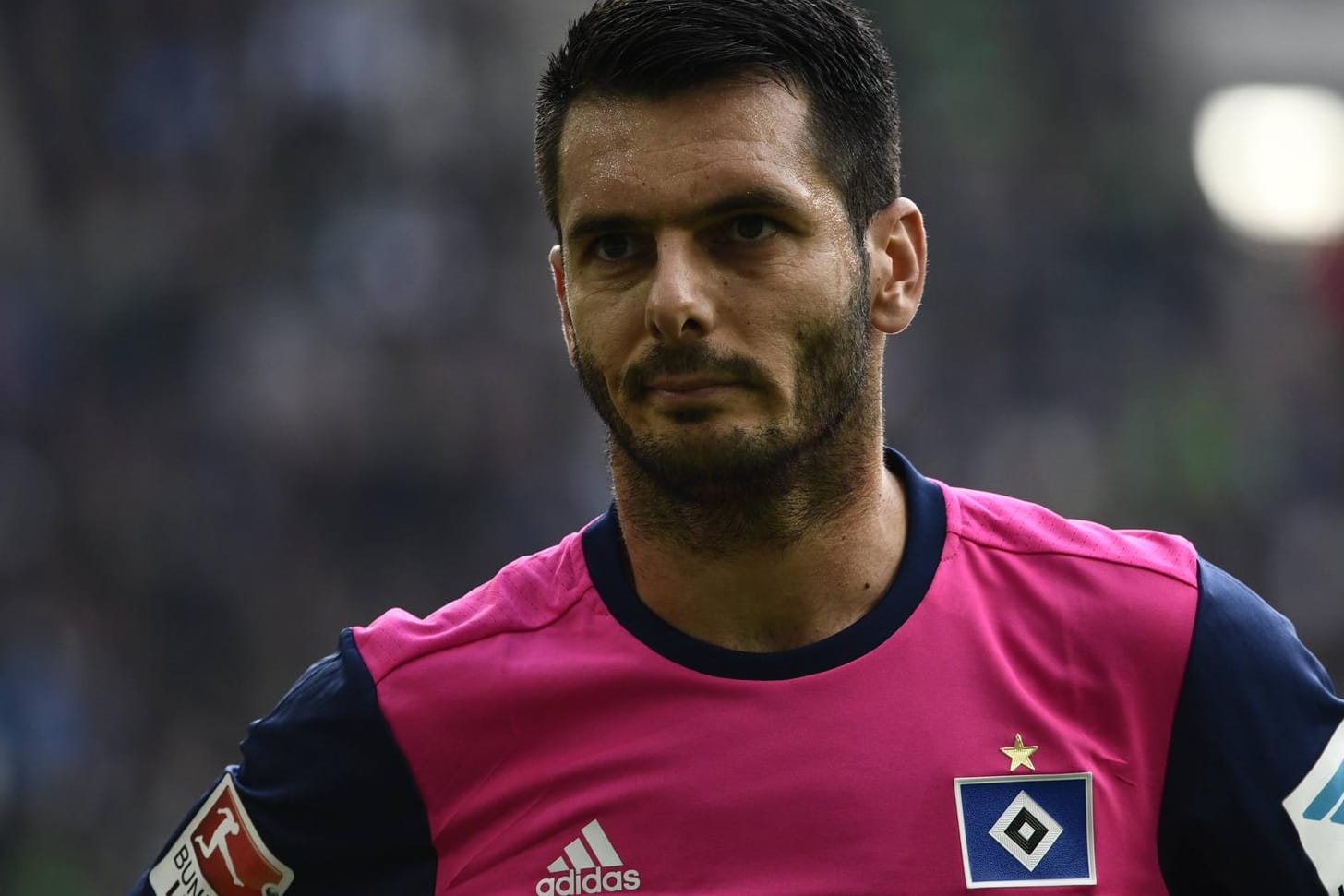 Emir Spahic spielte in der Bundesliga für Bayer Leverkusen und den Hamburger Sportverein.