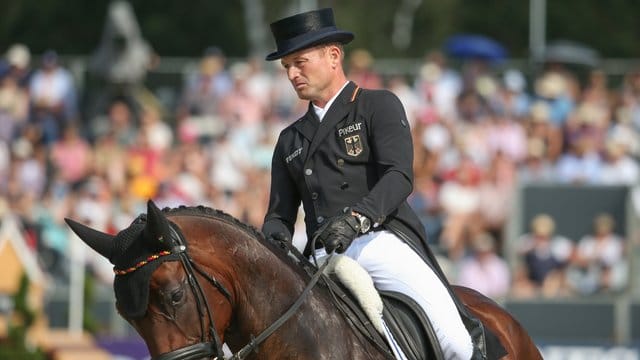 Michael Jung auf Chipmunk bei der Dressurprüfung.