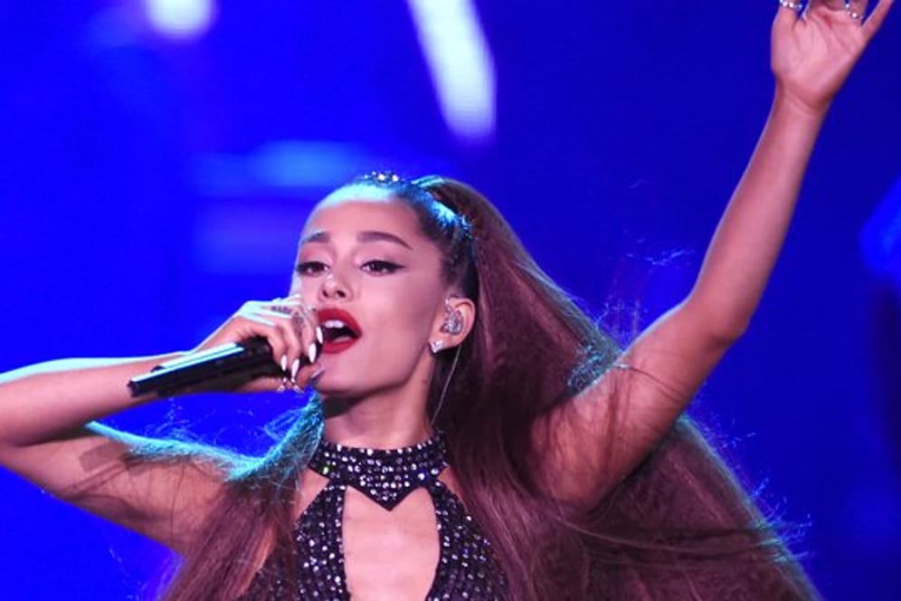 Bei den MTV Video Music Awards würde Ariana Grande vor kurzem als Künstlerin des Jahres geehrt.