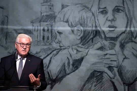Bundespräsident Frank-Walter Steinmeier bei den Gedenkfeierlichkeiten der Stadt Wielun.