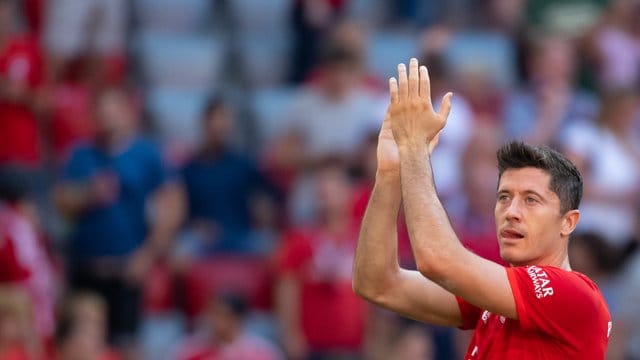 Hat an den ersten drei Spieltagen der Fußball-Bundesliga sechs Tore erzielt: Robert Lewandowski.