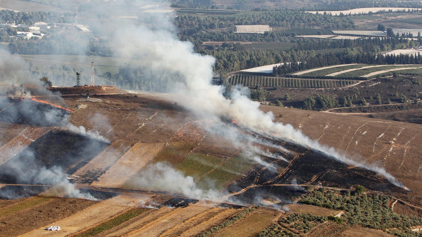 Rauch an der israelisch-libanesischen Grenze: Die Situation spitzt sich zu.