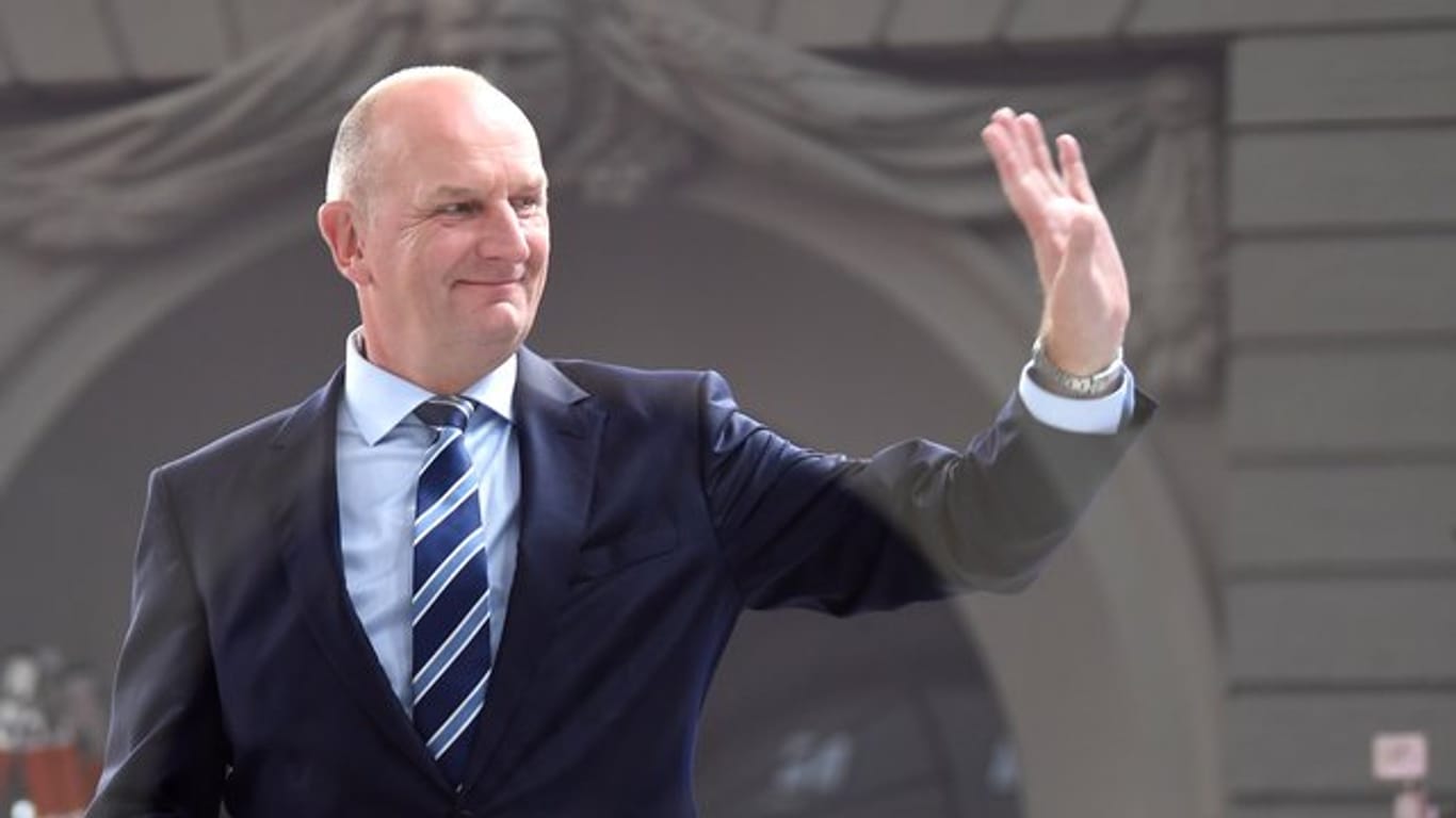 Dietmar Woidke (SPD), Ministerpräsident von Brandenburg, verteidigt trotz aller Verluste Platz eins bei der Landtagswahl.