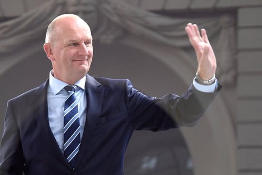Dietmar Woidke (SPD), Ministerpräsident von Brandenburg, verteidigt trotz aller Verluste Platz eins bei der Landtagswahl.