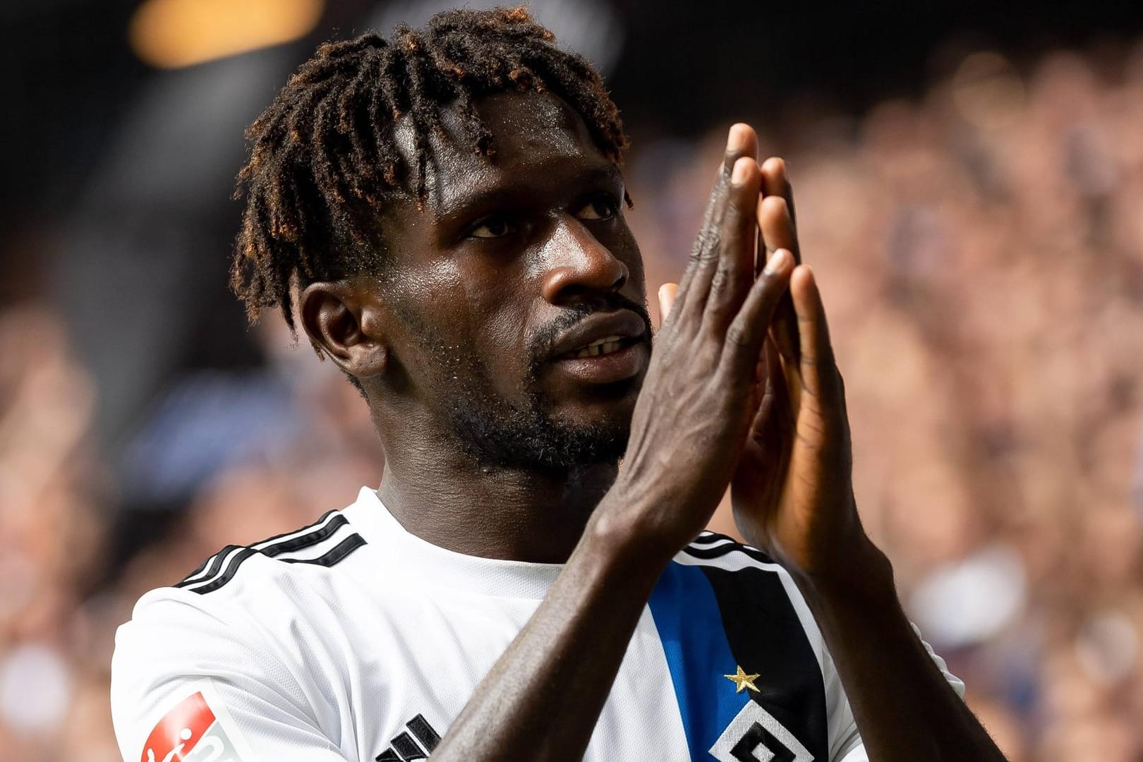 Bakery Jatta: Der Flügelspieler des Hamburger SV steht seit mehreren Wochen im öffentlichen Fokus.